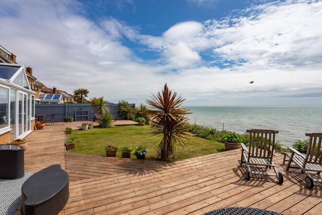 44, Lower Corniche, Hythe photo 3