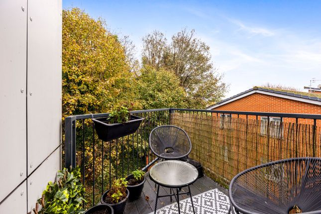 Flat 7, 46 Freehold Terrace, Brighton photo 2