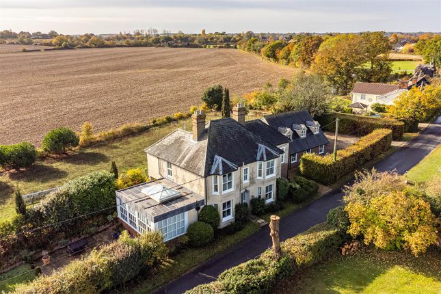 Hamilton House_2-11.Jpg