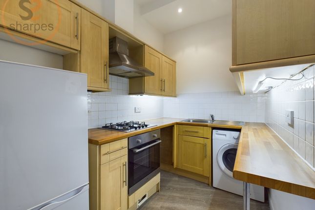 Copy of 2A Caxton Road, London photo 2