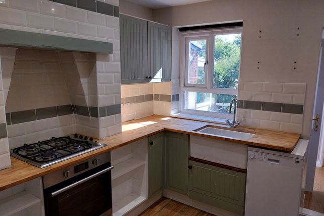 16, Sunnyside, Edenbridge photo 2