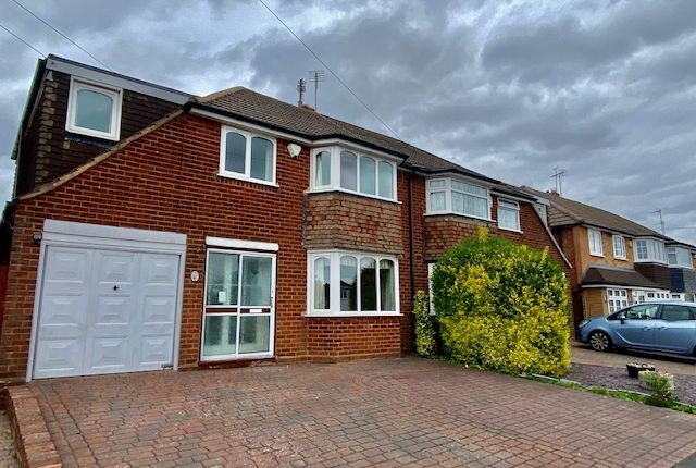 52, Waseley Road, Rubery photo 2