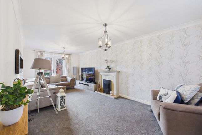 12, Alder Close, Brough photo 4