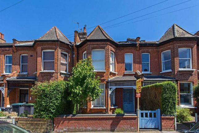Thumbnail Flat to rent in Harefield Road, Crouch End