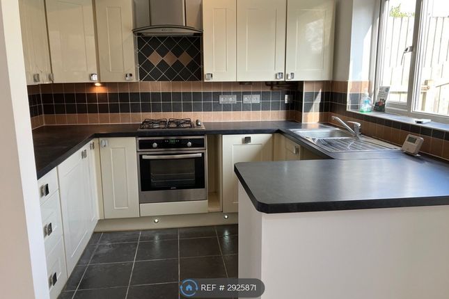 Hallett Close, Latchbrook, Saltash photo 5