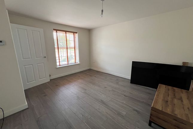29, Sapphire Street, Irthlingborough photo 5