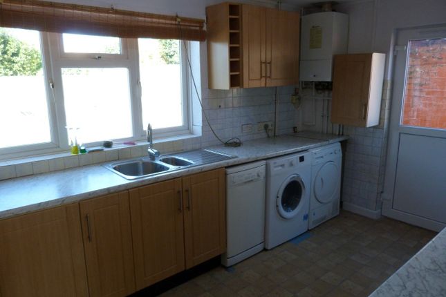 26 Coniston Avenue, Ramsgate photo 3