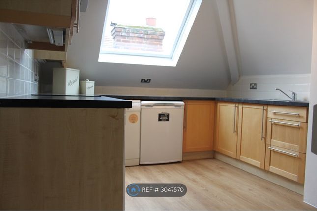 D Holmbush Road, Putney, London photo 2
