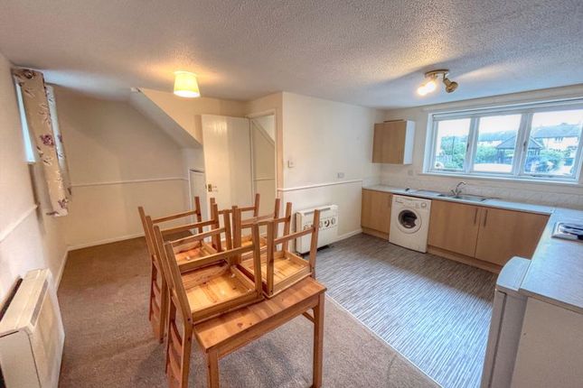 20, Witton Court, Fawdon photo 4