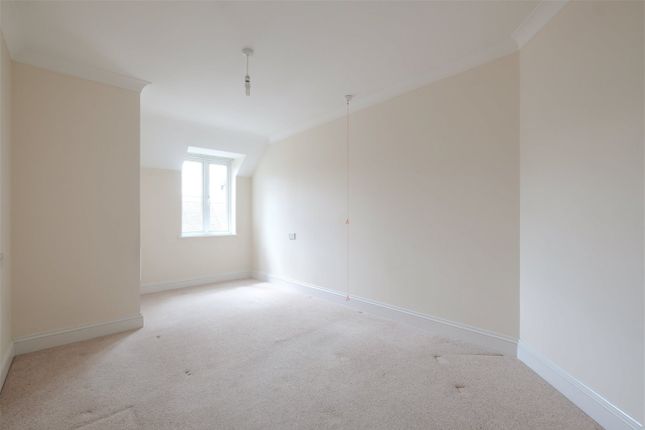 Flat for sale in Pegasus Court, 29 Union Road, Shirley, Solihull