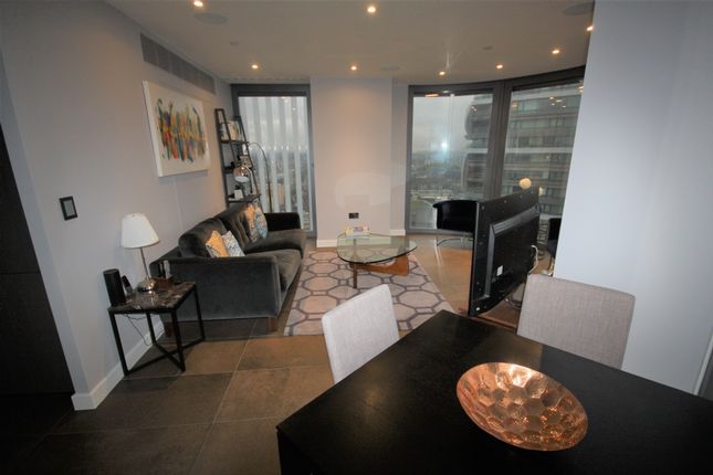 Flat for sale in Chronicle Tower 261 City Road