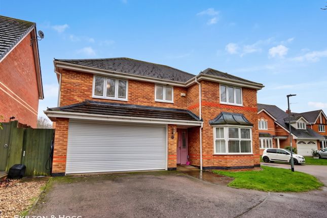 4-bed house on 11, Lansdown Close, Daventry, £525,000