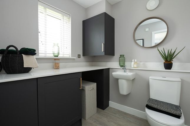 A Downstairs WC &amp; Utility Room Adds Convenience