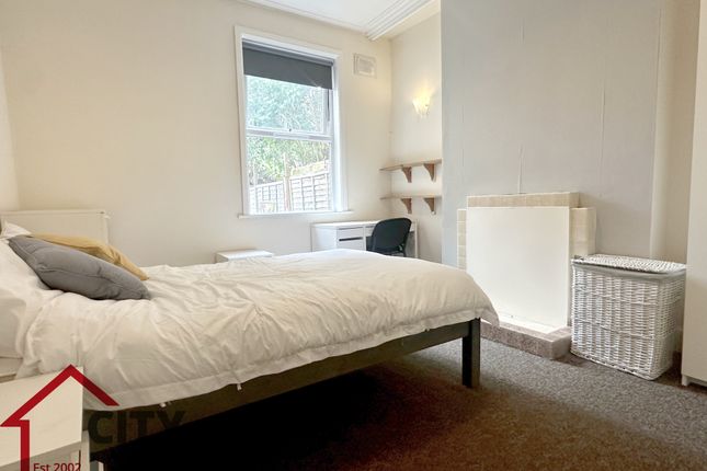 Rushworth Avenue, West Bridgford photo 5