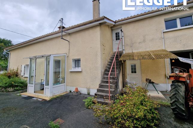 Thumbnail Villa for sale in Coulounieix-Chamiers, Dordogne, Nouvelle-Aquitaine