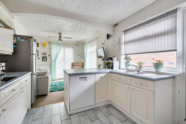169, Dunraven Drive, Plymouth photo 4