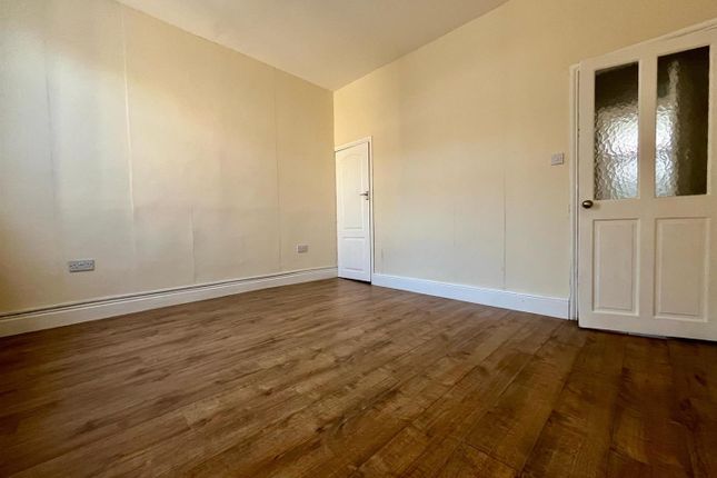 74, Drummond Avenue, Blackpool, Lancashire photo 3