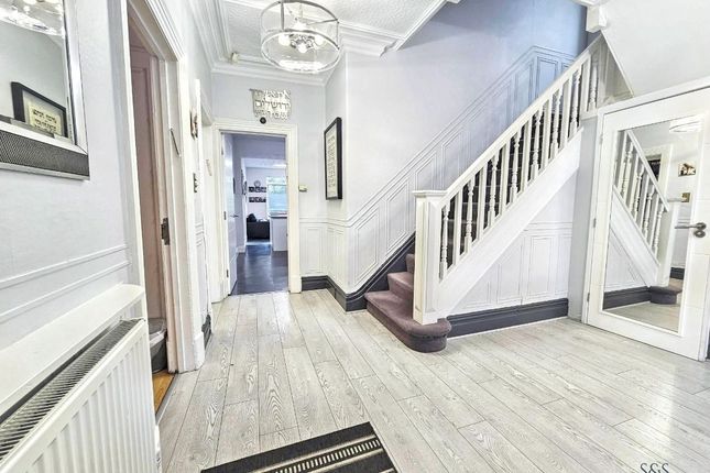 40 Waterpark Road, Salford photo 4