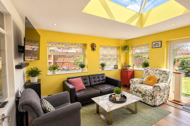 39, Melrose Crescent, Orpington photo 3