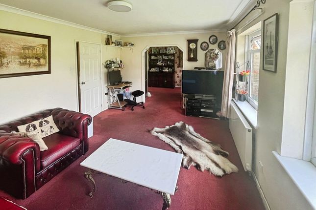 35, Carslake Avenue, Bolton photo 2