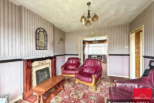 69 Highbury Avenue, Manchester photo 3