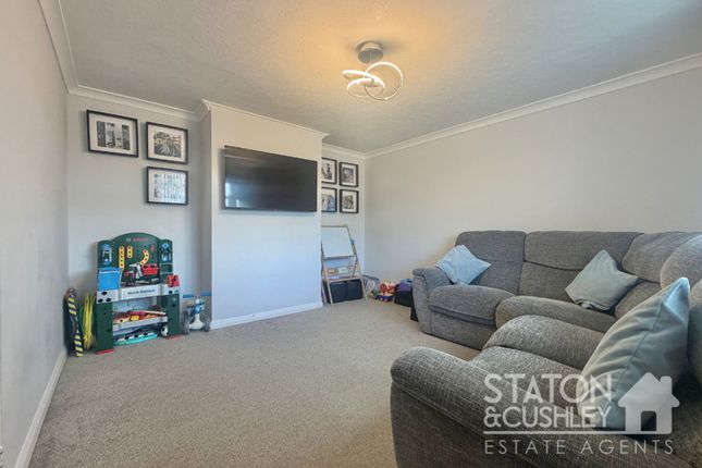 23 Newlands Drive, Mansfield photo 2