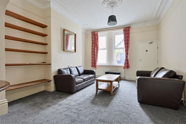Devonshire Place, Newcastle Upon Tyne photo 4