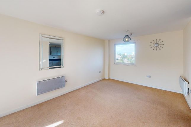 222 Picton, Watkiss Way, Cardiff photo 2