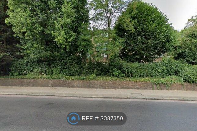 Thumbnail Flat to rent in Saxonbury Court, London