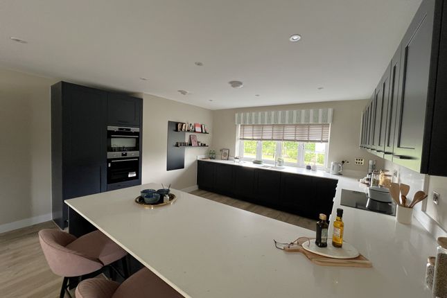 2, Shriever Drive, Finchingfield photo 4