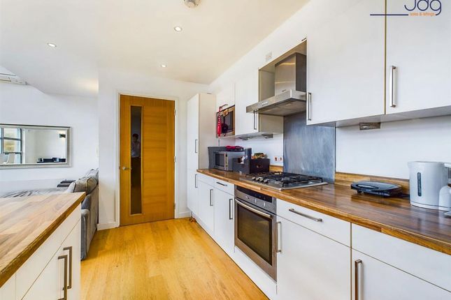 Penthouse for sale in Royal View, Aldcliffe Road, Lancaster