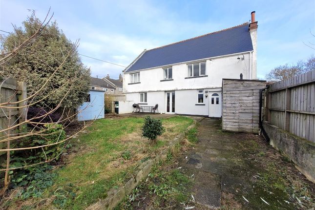 Thumbnail Flat for sale in Passage Hill, Mylor, Falmouth