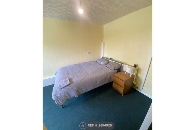 Wildwood Woodside Av, Telford photo 3