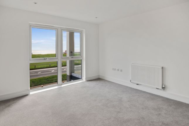 3 Claverley House, Queens Road, Littlestone, New Romney photo 4