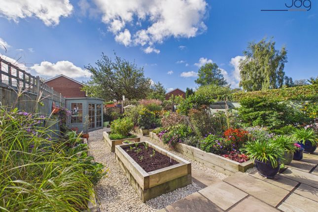 28 Yealand Drive, Lancaster photo 2