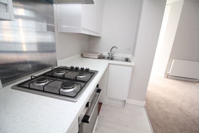Flat to rent in Sea Road, Westgate-On-Sea