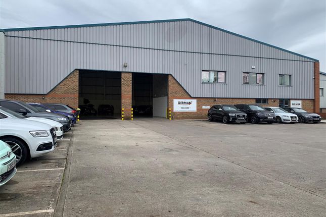 Light industrial to let in New Station Way, Fishponds, Bristol