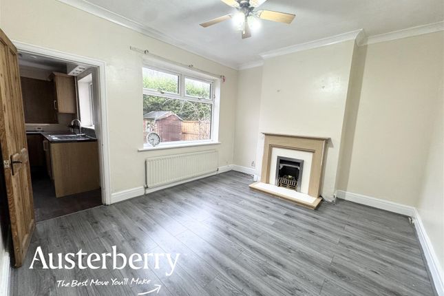 20, Owen Grove, Stoke-On-Trent photo 3