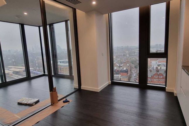 Flat for sale in Damac Tower, Sw18