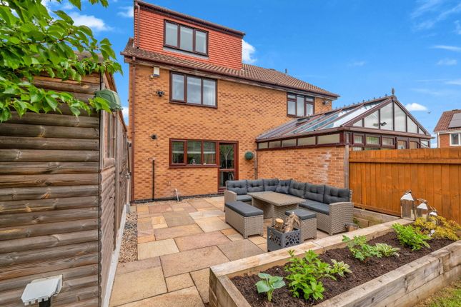 6, Sycamore Way, Loughborough photo 2