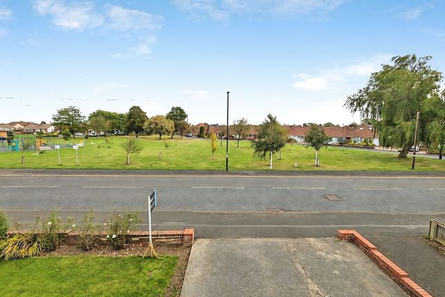 49, Polwarth Drive, Newcastle Upon Tyne photo 4