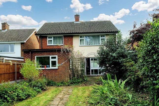 Detached house for sale in Oldbury Avenue, Great Baddow, Chelmsford