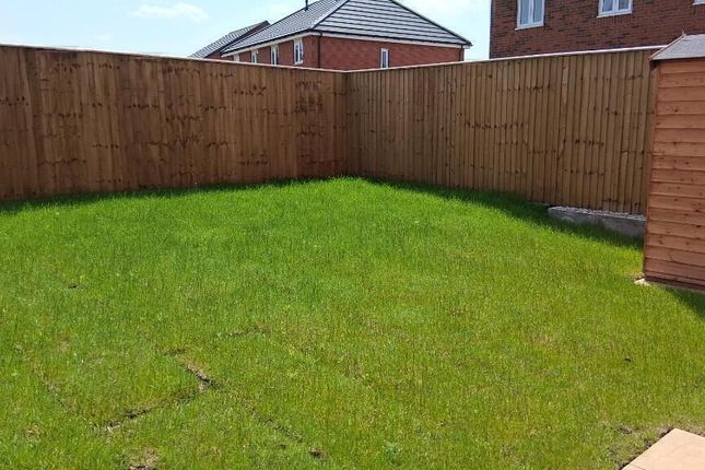 Highmont, Lunts Heath, Widnes photo 3