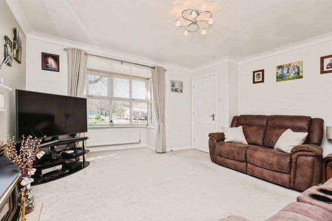 8, Field Avenue, Birmingham photo 2