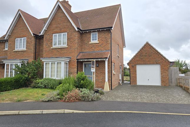 3-bed house on 12, Higher Stour Meadow, Sturminster Newton, £425,000