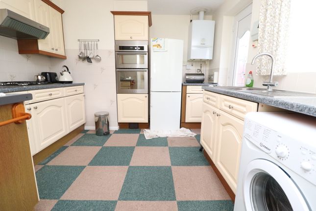 17, Carral Close, Lincoln photo 2