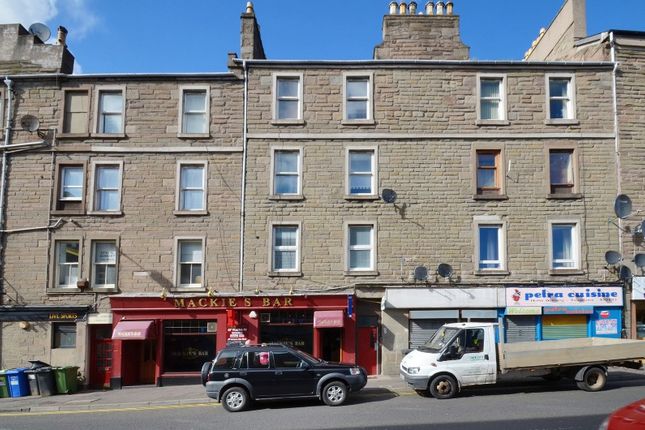 3-bed flat on Flat B, 8, Arbroath Road, Stobswell, £895/mo