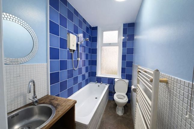 129A, West Wycombe Road, High Wycombe photo 3