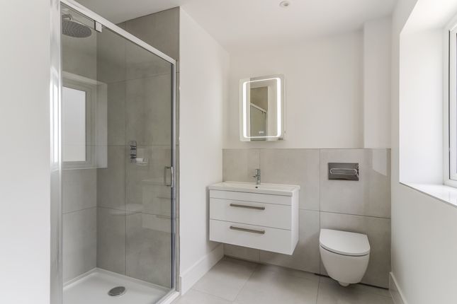 En Suite Shower Room
