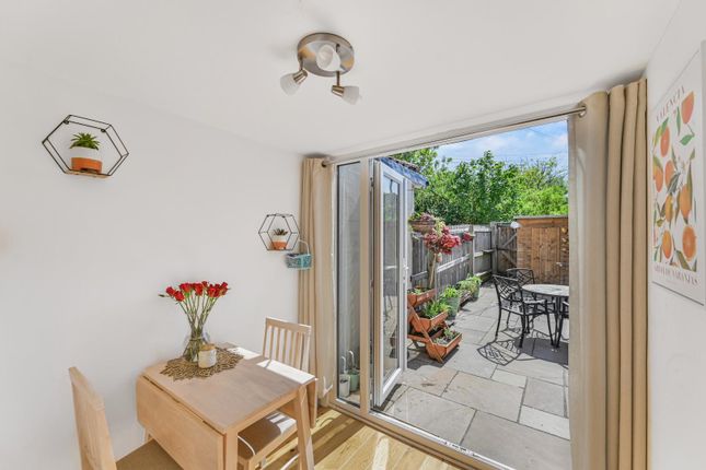 8, Church End, Dunmow photo 4
